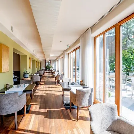 Hotel Bio Thermalhotel Falkenhof 4*